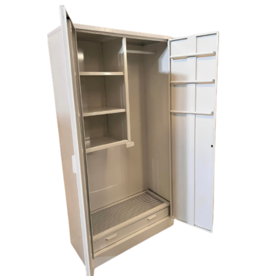 GABINETE PARA PRODUCTOS DE LIMPIEZA